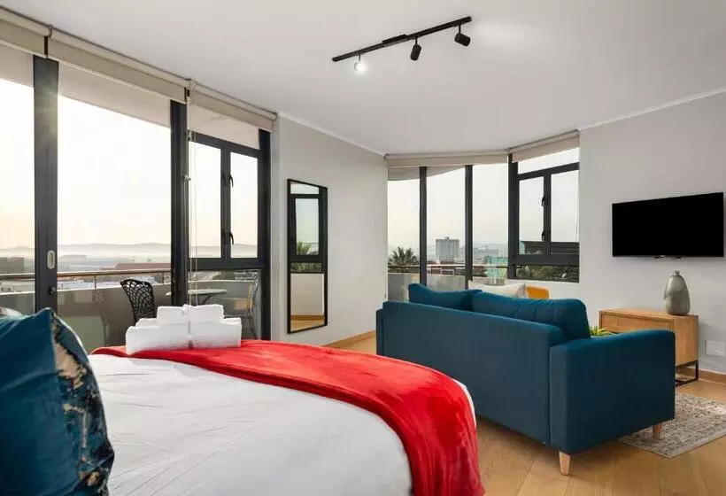 Urban Artisan Luxury Suites By Totalstay