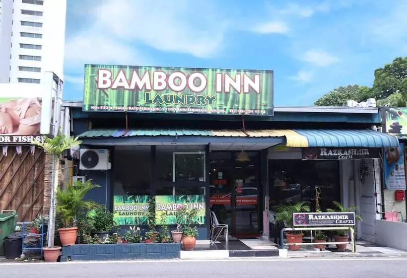 Hotelli Oyo 873 Bamboo Inn