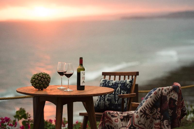 酒店 Lelewatu Resort Sumba