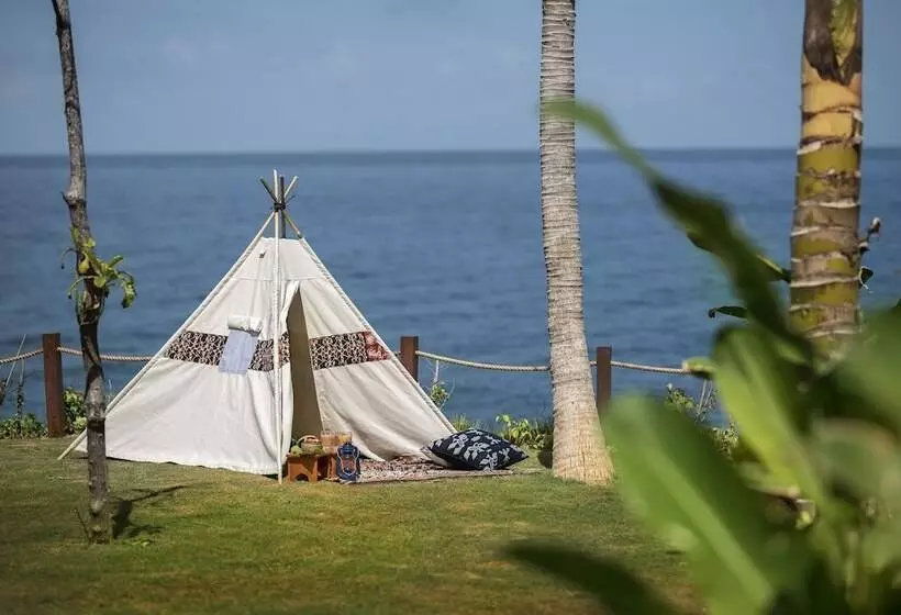 Hotelli Lelewatu Resort Sumba