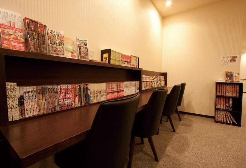 Hearts Capsule Hotel & Spa Nakasu  Male Only