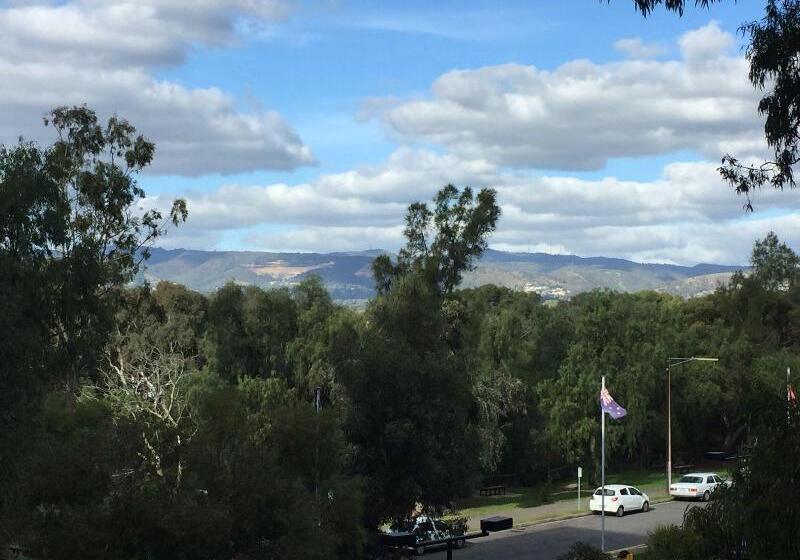 Tasha S Apartments On Warwick