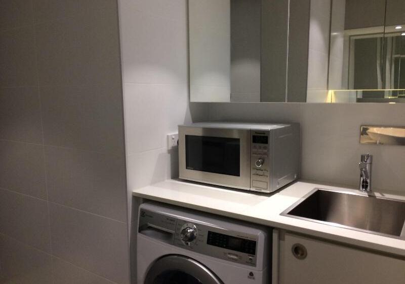 Tasha S Apartments On Warwick