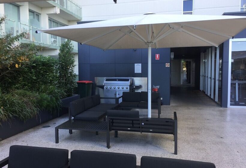 Tasha S Apartments On Warwick