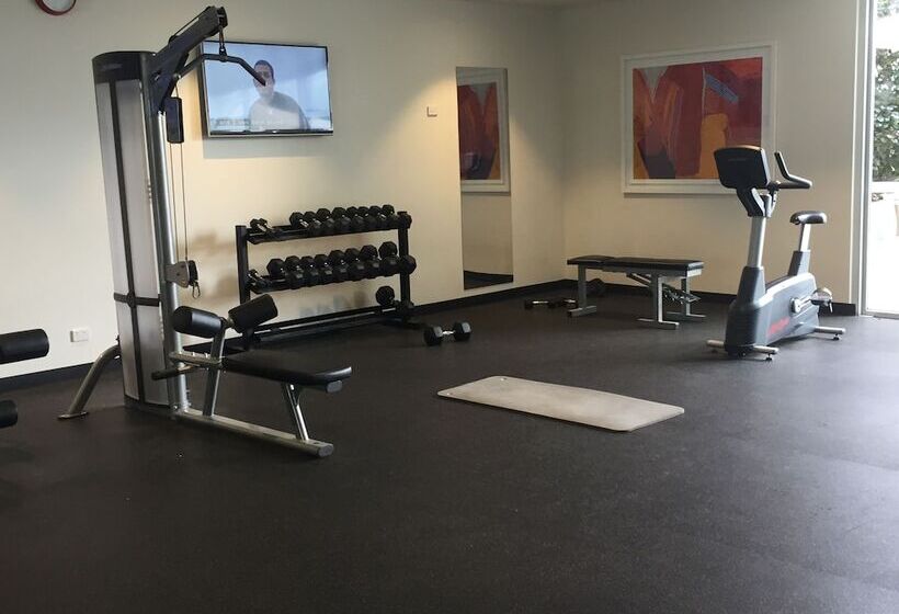 Tasha S Apartments On Warwick