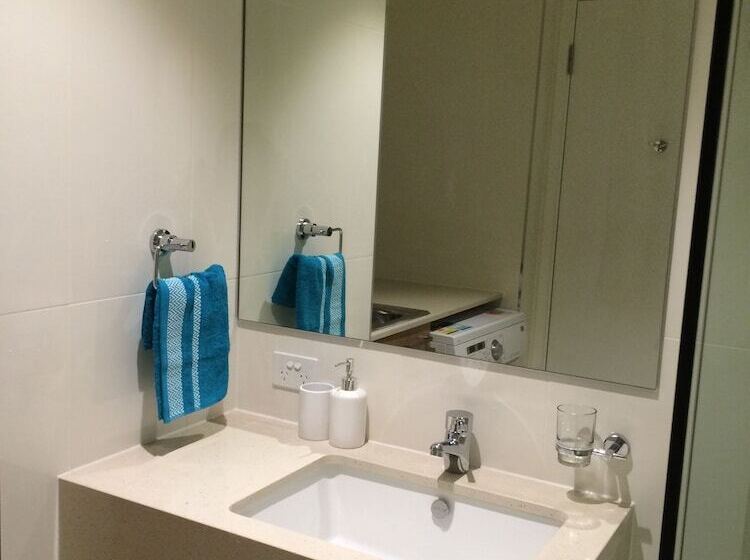 Tasha S Apartments On Warwick