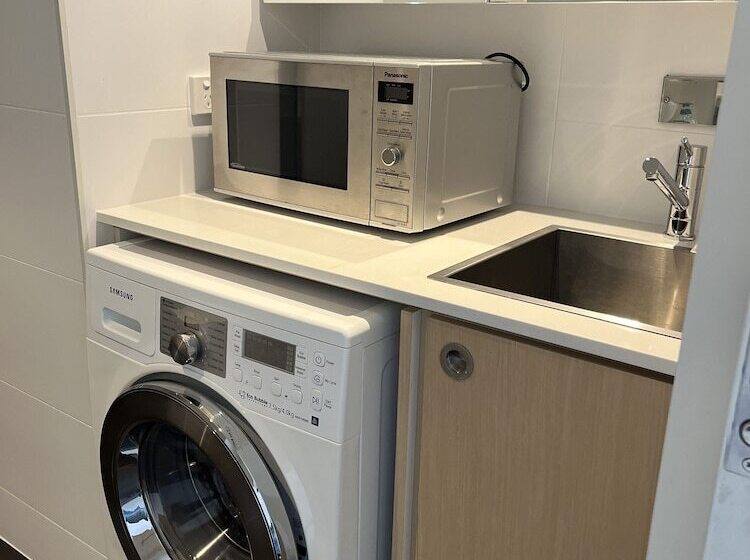 Tasha S Apartments On Warwick