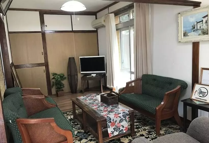 Pensionat Gone House