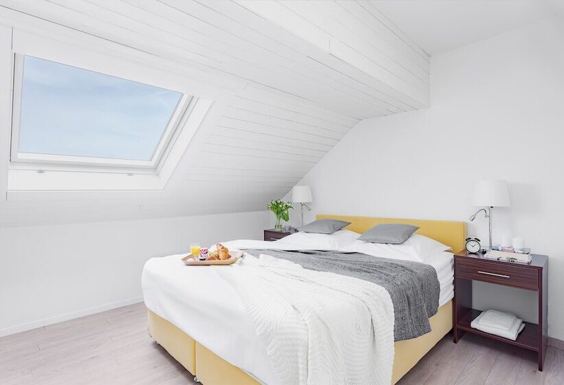 هتل Apartments Swiss Star Marc Aurel