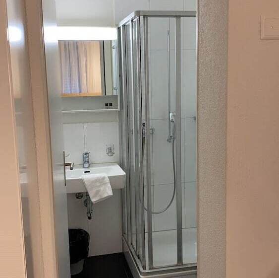 هتل Apartments Swiss Star Marc Aurel