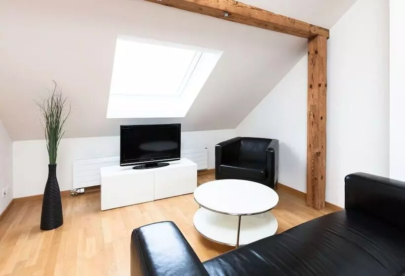 هتل Apartments Swiss Star Marc Aurel
