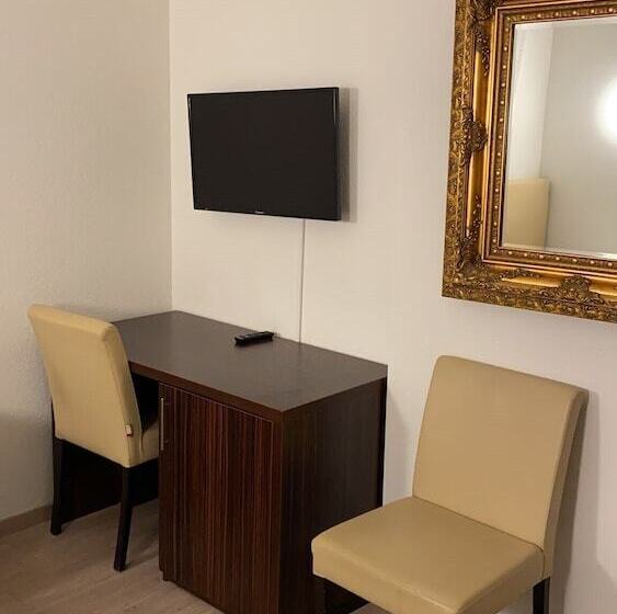 هتل Apartments Swiss Star Marc Aurel