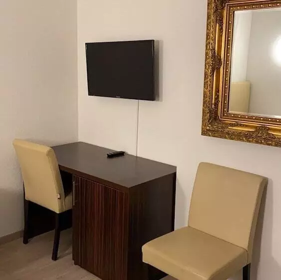 هتل Apartments Swiss Star Marc Aurel
