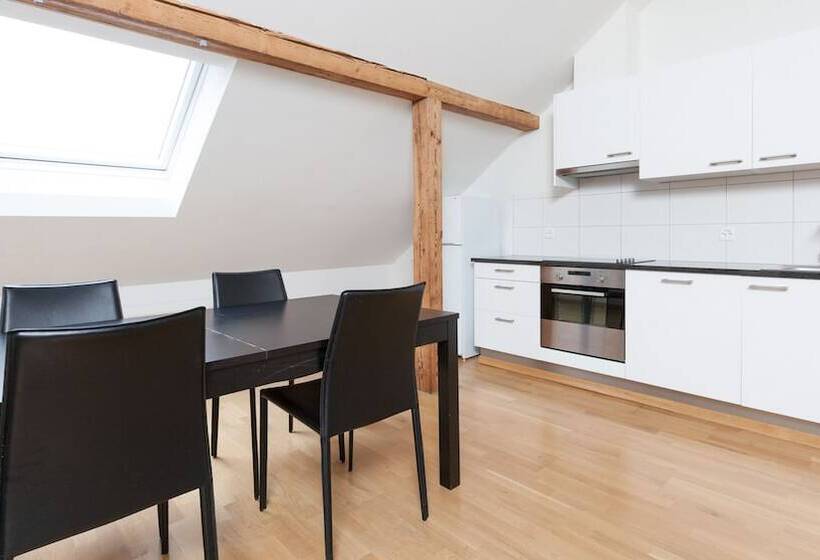 هتل Apartments Swiss Star Marc Aurel