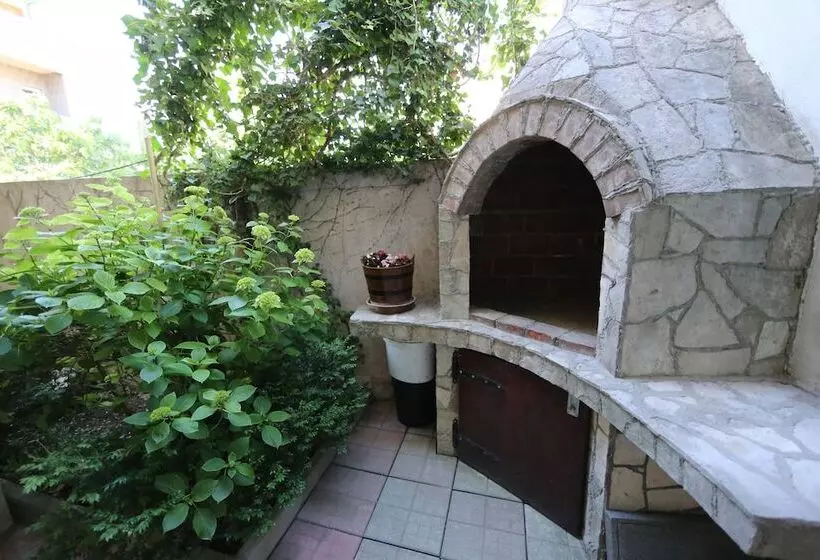 پانسیون Apartments Boulevard