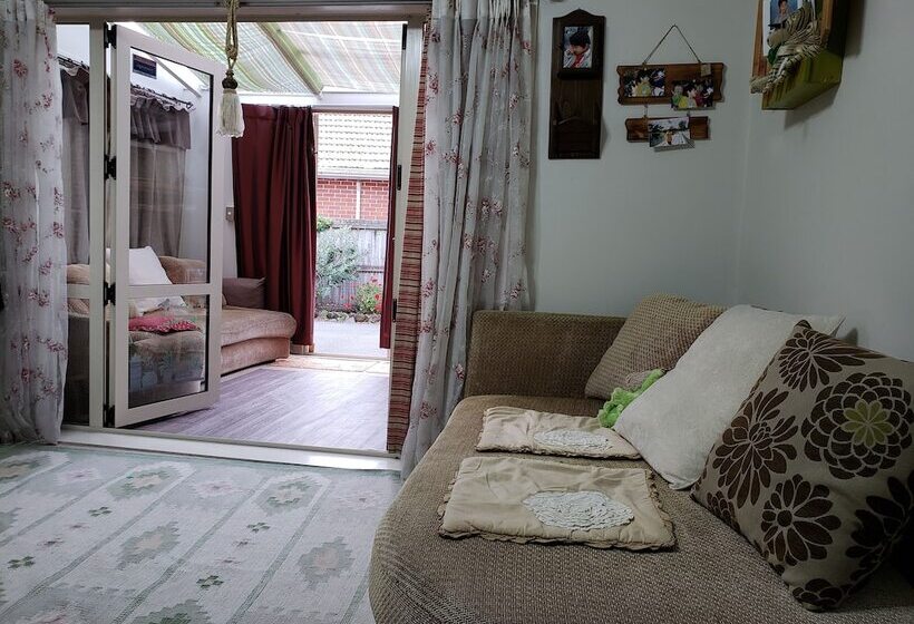 بنسيون Cozy Room By Sarah