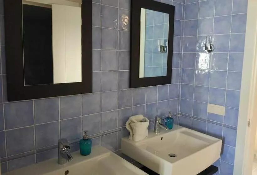 Playa Macenas   Near Playa Macenas