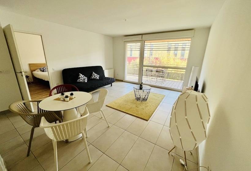 Les Patios De St Pierre