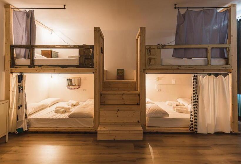 Albergo Diffuso Antagonisti