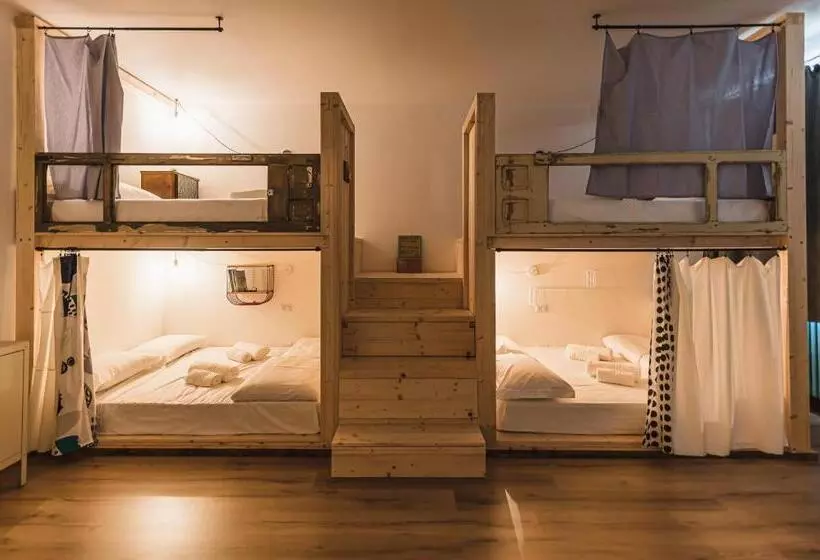 Albergo Diffuso Antagonisti