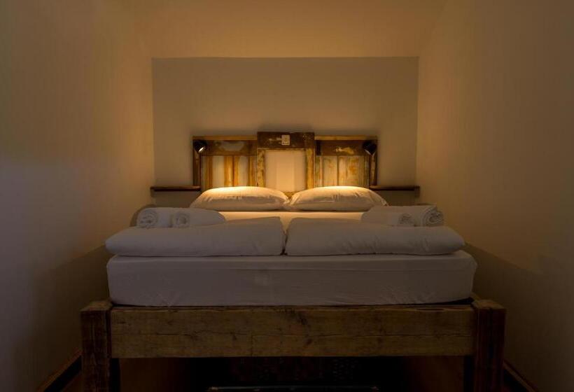 Albergo Diffuso Antagonisti