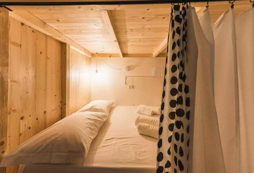 Albergo Diffuso Antagonisti