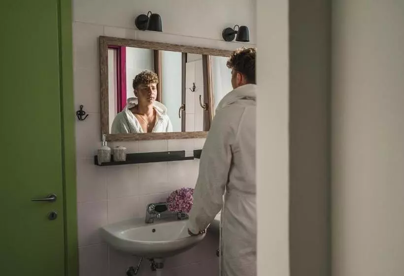 Albergo Diffuso Antagonisti