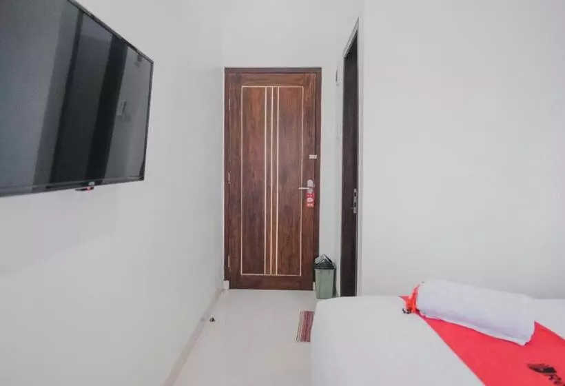 ペンション Reddoorz Syariah Near Transmart Lampung