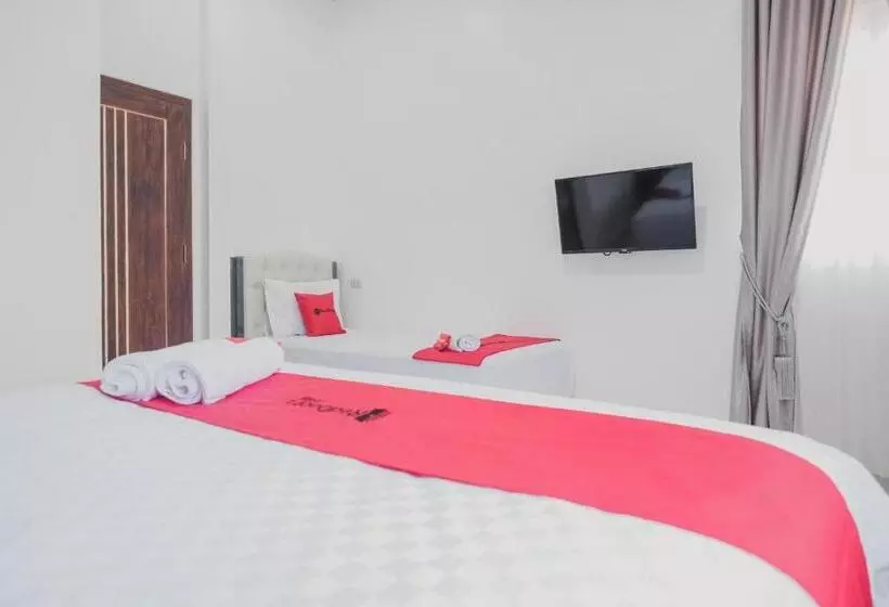 ペンション Reddoorz Syariah Near Transmart Lampung