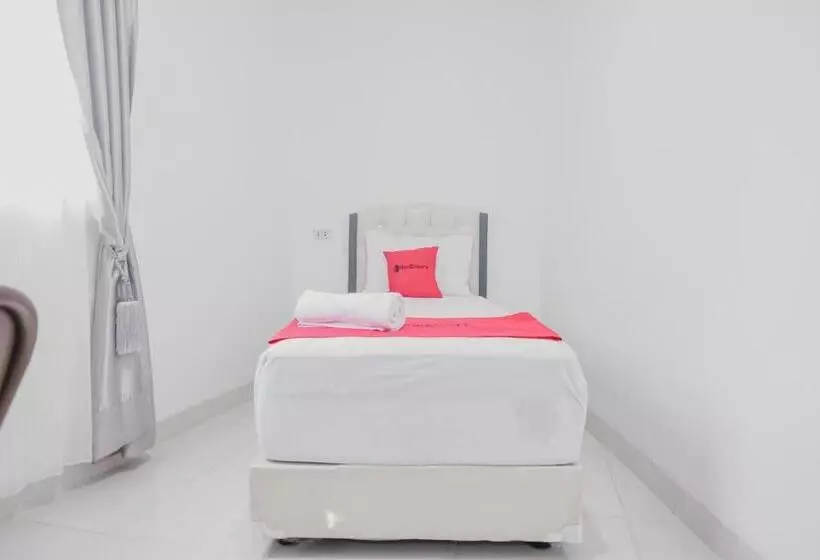 ペンション Reddoorz Syariah Near Transmart Lampung