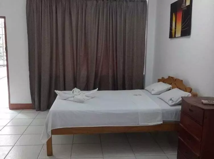 Gran Hotel Jungla