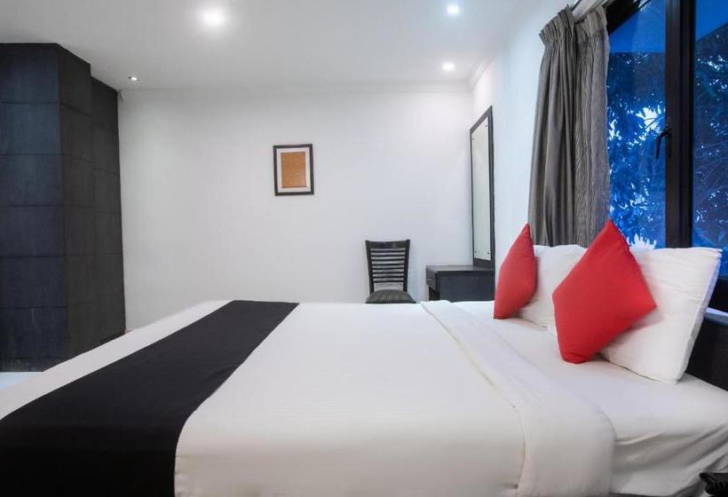 فندق Capital O 67373 Bhagayam Suites