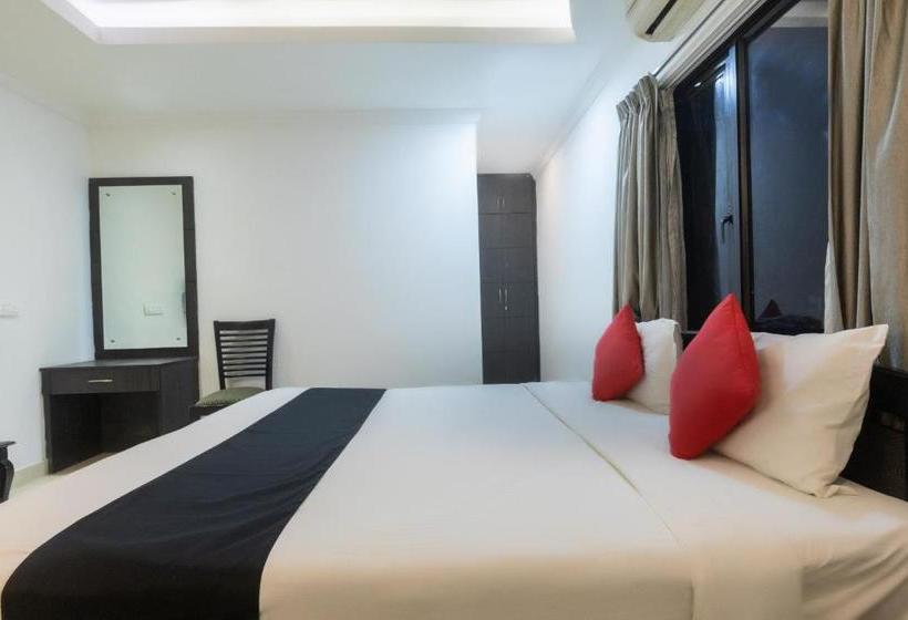 فندق Capital O 67373 Bhagayam Suites
