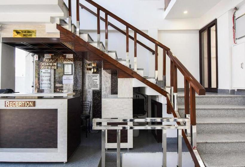 Hotel Parjaat Residency
