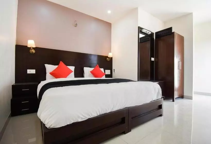 ホテル Parjaat Residency