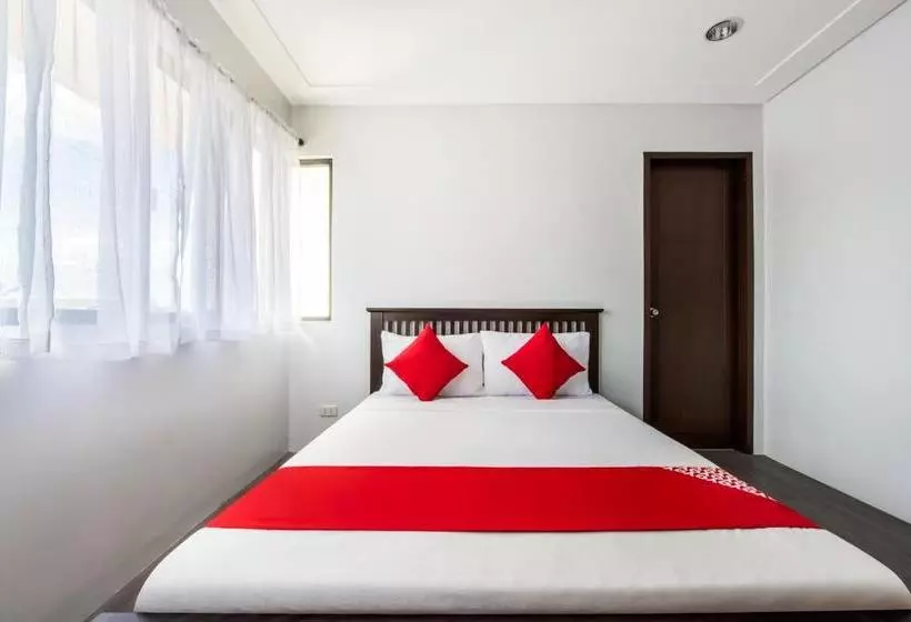 Hotelli Oyo 507 Terran Suites