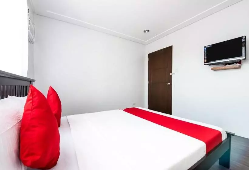 Hotelli Oyo 507 Terran Suites