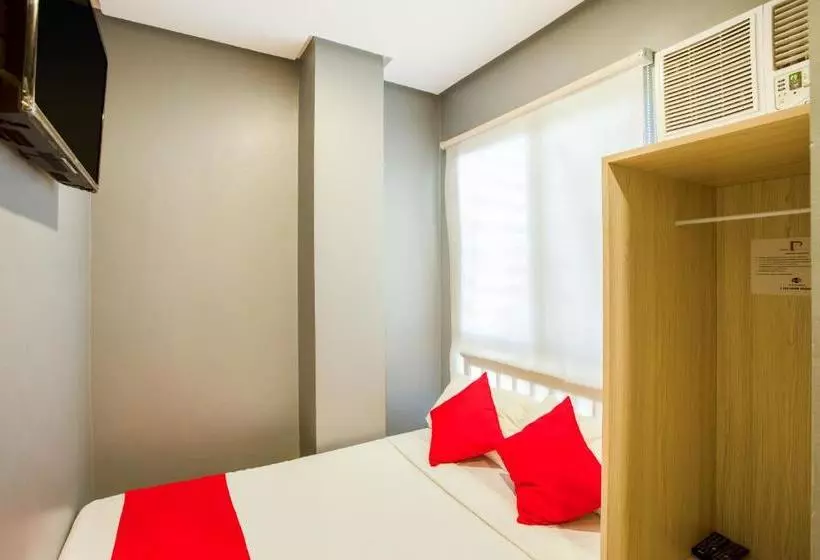 ホテル Oyo 521 Bacaca Suites