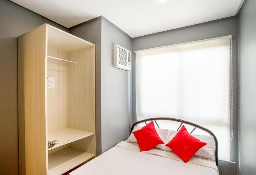 ホテル Oyo 521 Bacaca Suites