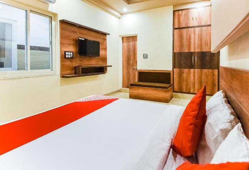 בית מלון כפרי Oyo 63072 Rama Inn