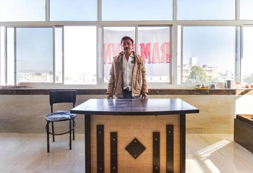 בית מלון כפרי Oyo 63072 Rama Inn