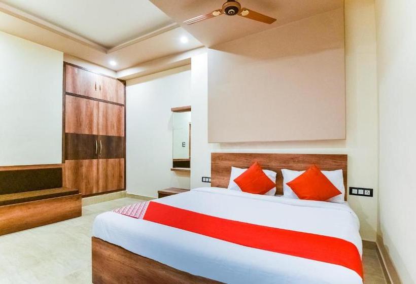 בית מלון כפרי Oyo 63072 Rama Inn