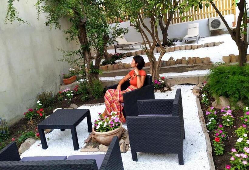 ペンション S'arenada