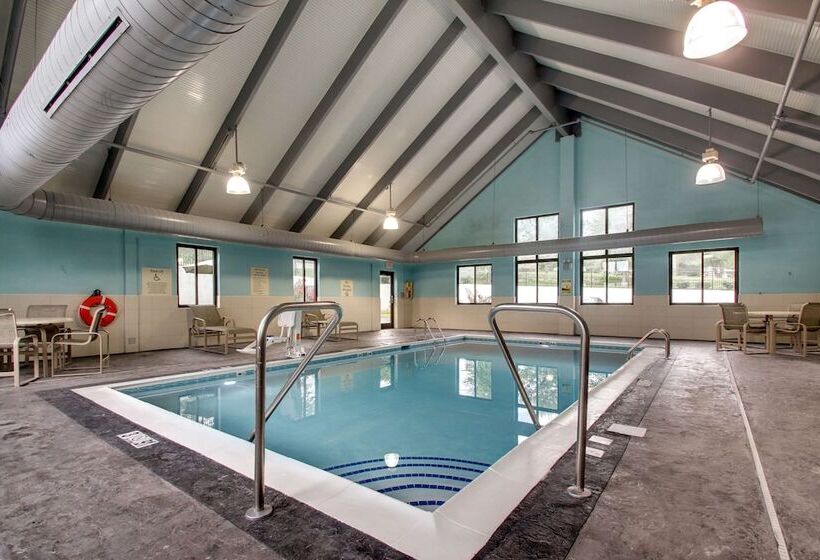 בית מלון כפרי Best Western Eagles Inn