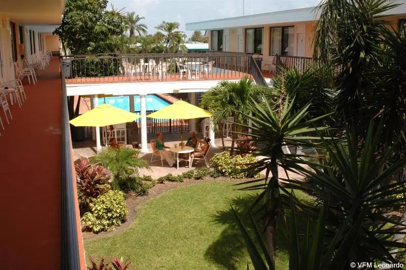 Отель Best Western Sea Castle Suites