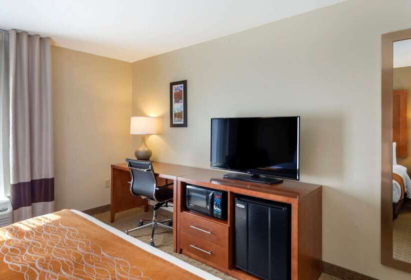 فندق Comfort Inn Kennesaw