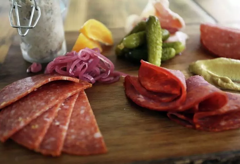 ホテル Doubletree By Hilton Pomona