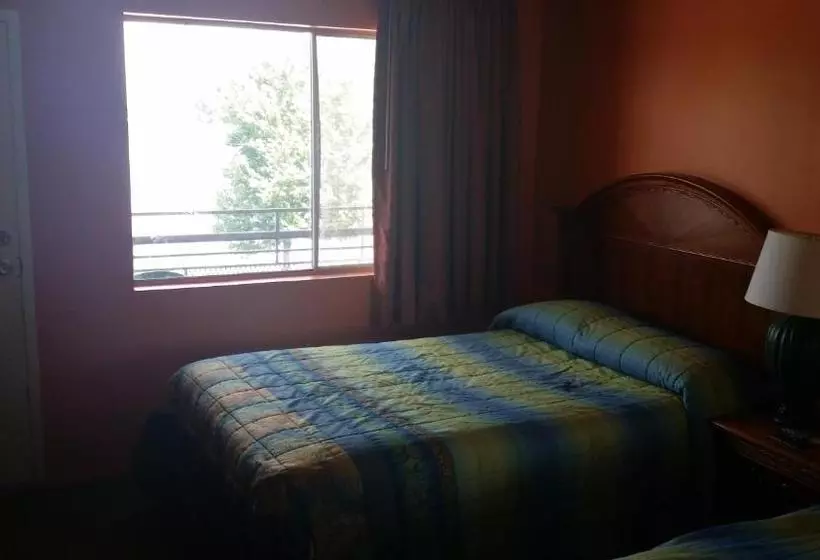 ホテル Lake Wire Inn