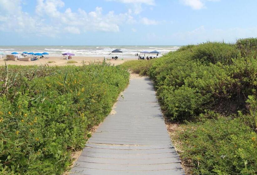 בית מלון כפרי Royale Beach And Tennis Club