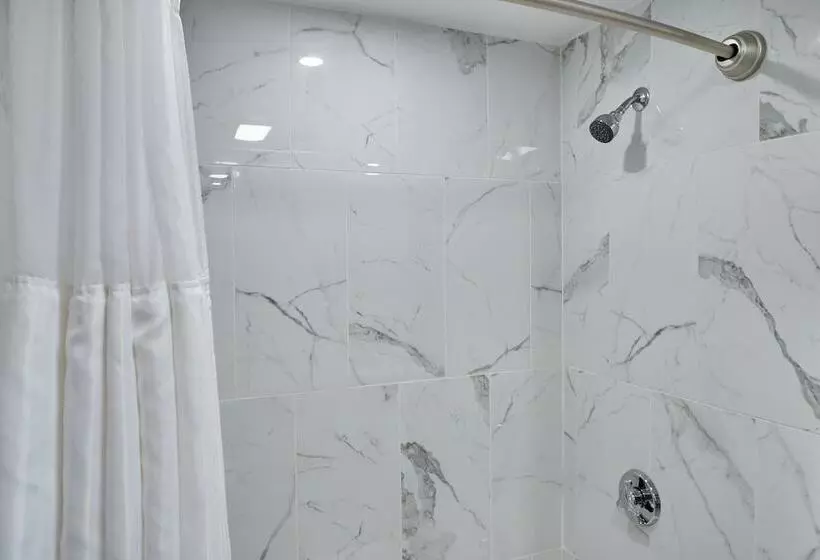 فندق Seaport Resort And Marina